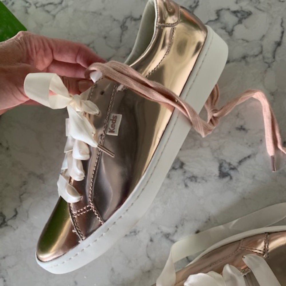 Kate Spade Keds/ NWT Women's Rose Gold Sneakers - Picture 2 of 14